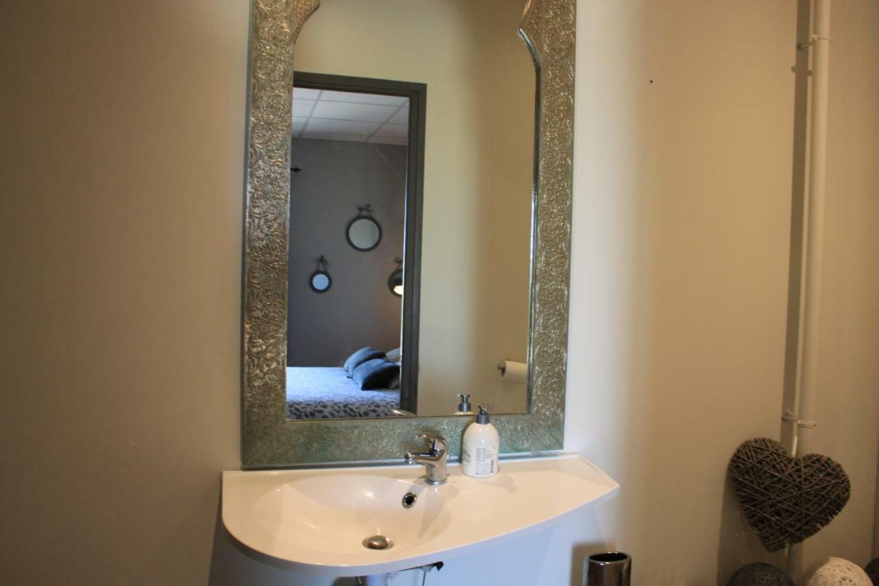 Appart'Hotel Auxerre Moneteau Bagian luar foto